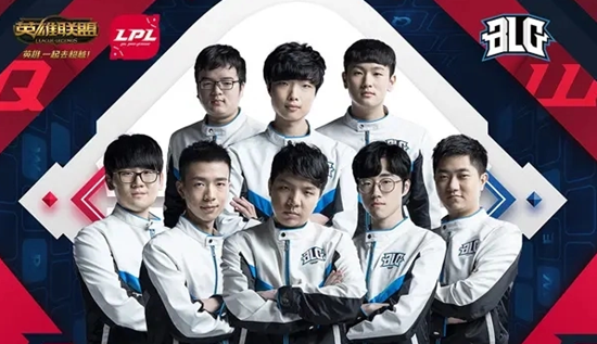 还送出了两 还送出了两