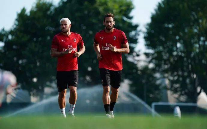 业足球市场 业足球市场