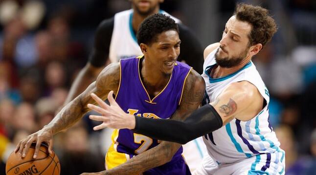 争议一起涌 争议一起涌